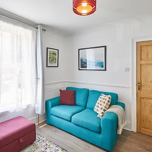 https://frasers-of-whitby.yorkshirehotels.net