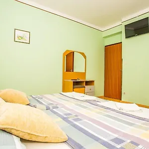 villa-padova-2860.primorje-gorskikotar.com/