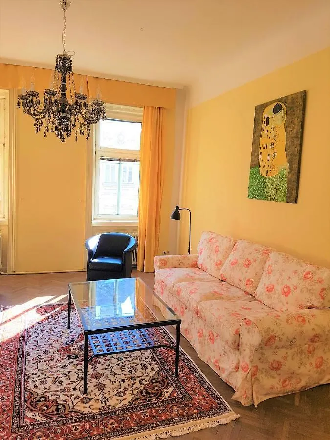King Apartments | Contactless Check-In Vienna